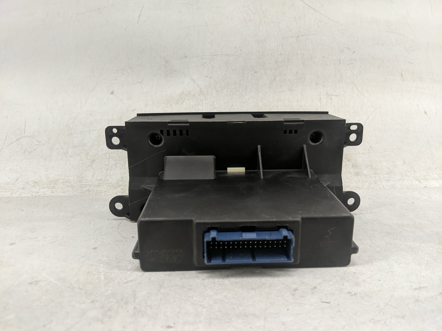 2005-2006 Cadillac Cts Climate Control Module Temperature AC/Heater Replacement P/N:21998813 MX237000-1481 Fits Fits 2005 20