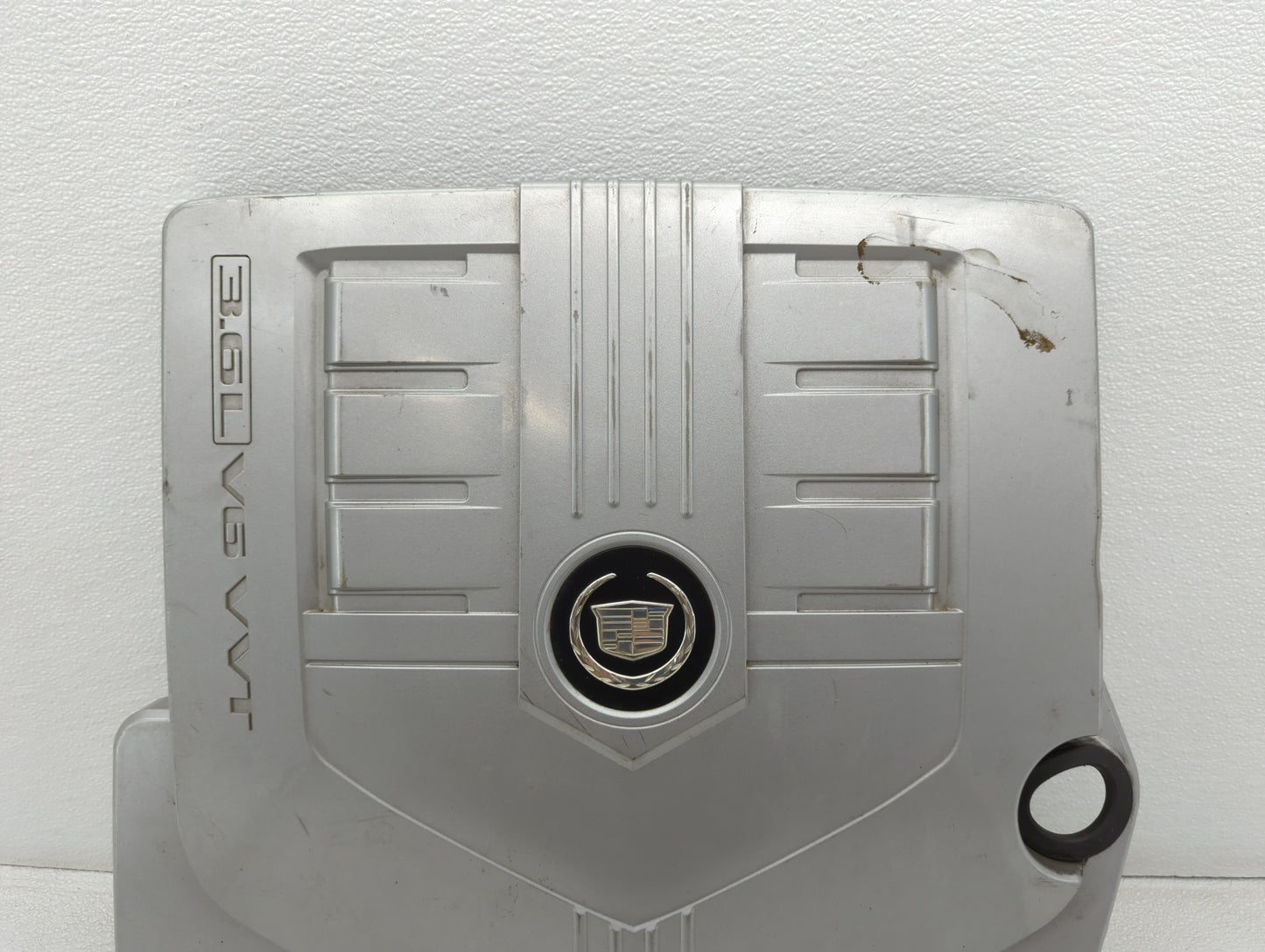 2005 Cadillac Cts Engine Cover - Oemusedautoparts1.com