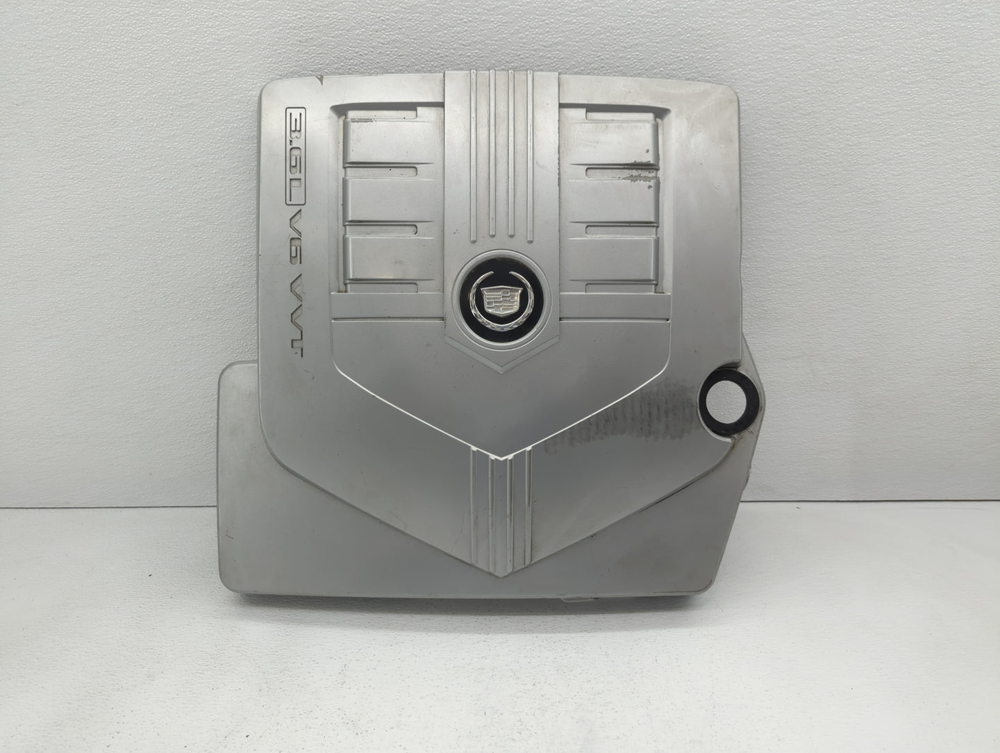 2005 Cadillac Cts Engine Cover - Oemusedautoparts1.com