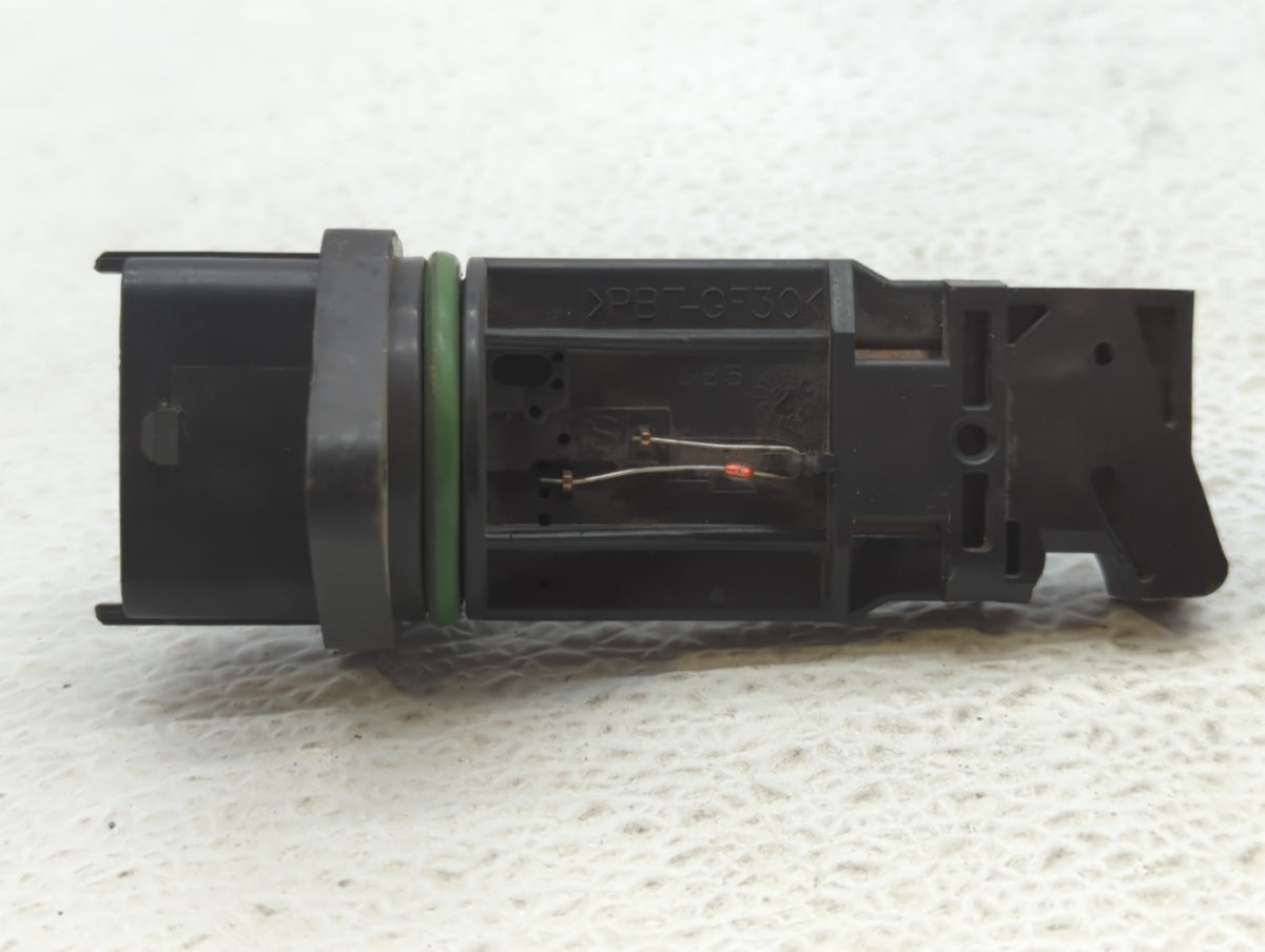 2004-2007 Cadillac Cts Mass Air Flow Meter Maf Sensor - Oemusedautoparts1.com