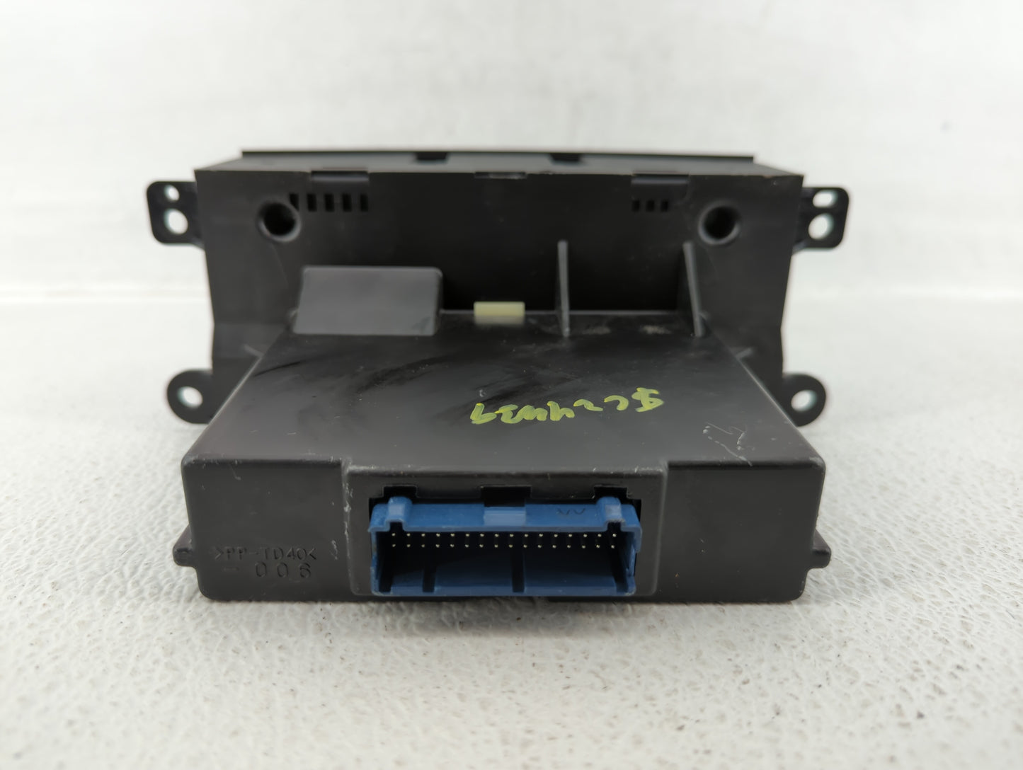 2005-2006 Cadillac Cts Climate Control Module Temperature AC/Heater Replacement P/N:21998813 Fits Fits 2005 2006 OEM Used Au