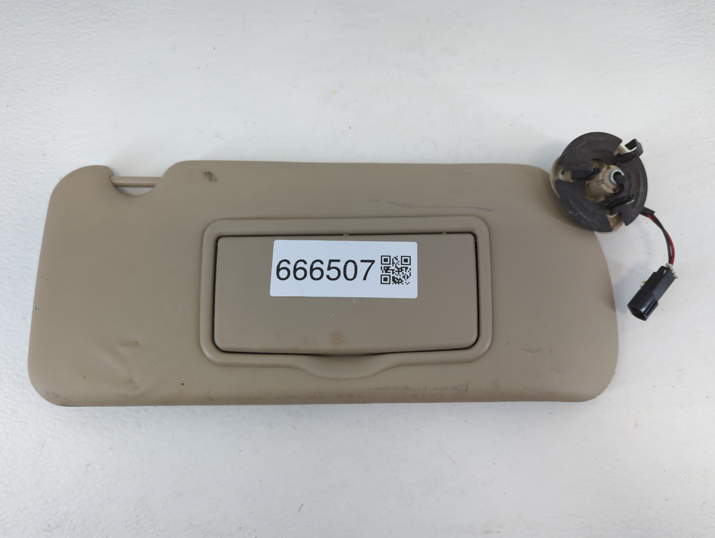 2003-2007 Cadillac Cts Sun Visor Shade Replacement Passenger Right Mirror Fits Fits 2003 2004 2005 2006 2007 OEM Used Auto P
