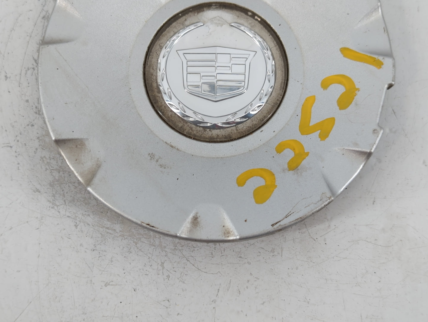 2005 Cadillac Cts Rim Wheel Center Cap - Oemusedautoparts1.com