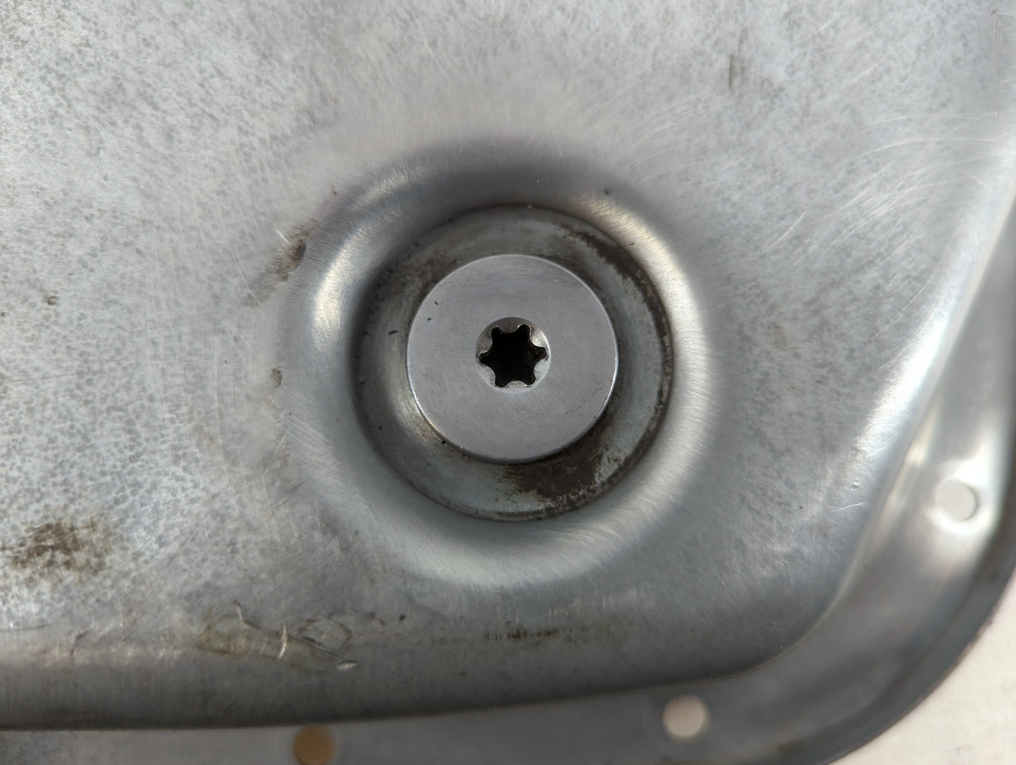 2004-2005 Cadillac Cts Engine Oil Pan Fits Fits 2004 2005 OEM Used Auto Parts - Oemusedautoparts1.com