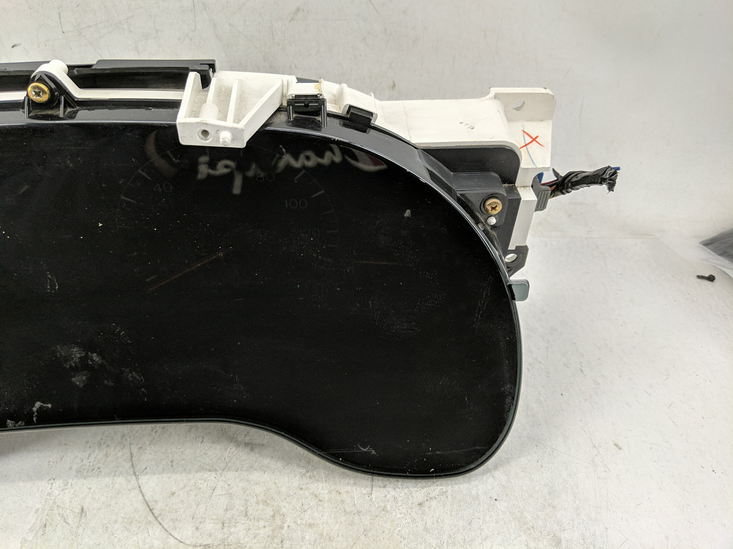 2001-2005 Cadillac Deville Instrument Cluster Speedometer Gauges P/N:25755391 Fits Fits 2001 2002 2003 2004 2005 OEM Used Au