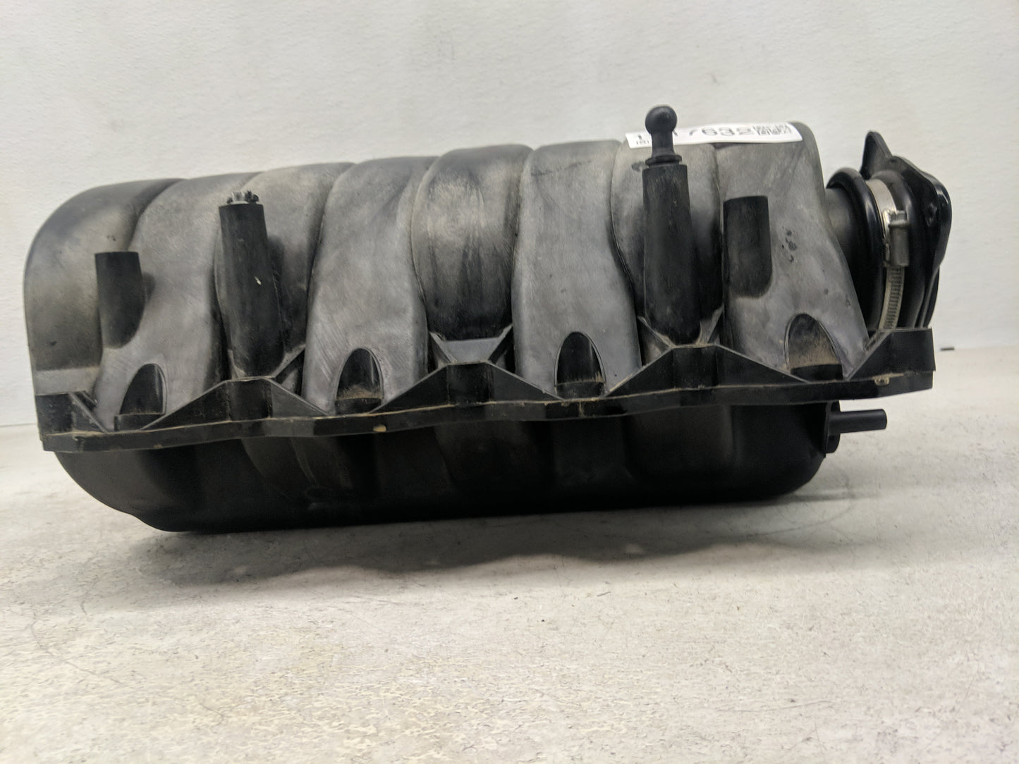 2005 Cadillac Deville Air Intake Manifold P/N:12564773 911-010 Fits OEM Used Auto Parts - Oemusedautoparts1.com