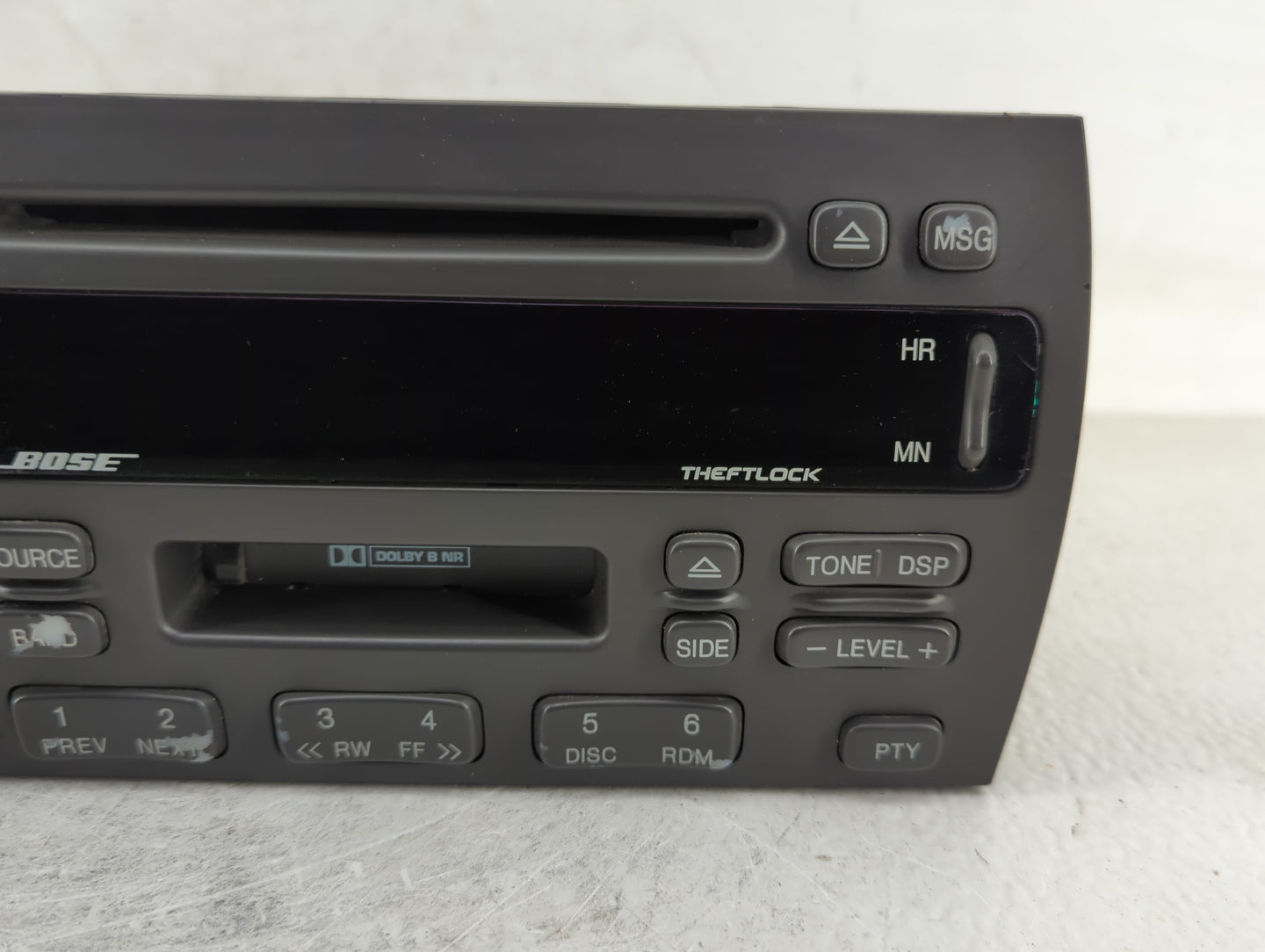 2004-2005 Cadillac Deville Radio AM FM Cd Player Receiver Replacement P/N:25749792 Fits Fits 2004 2005 OEM Used Auto Parts -
