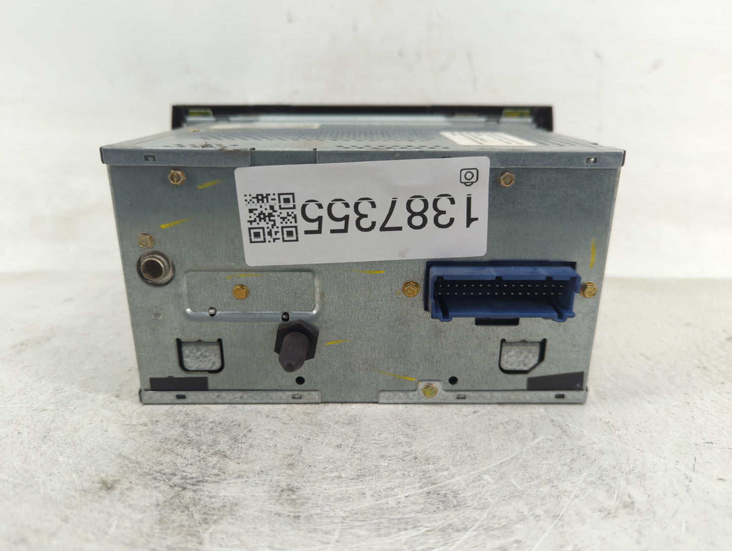2004-2005 Cadillac Deville Radio AM FM Cd Player Receiver Replacement P/N:25749792 Fits Fits 2004 2005 OEM Used Auto Parts -