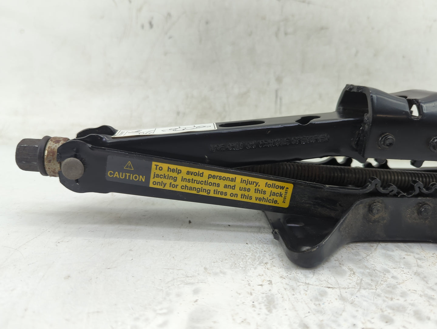 2005 Cadillac Deville Spare Scissor Car Jack - Oemusedautoparts1.com