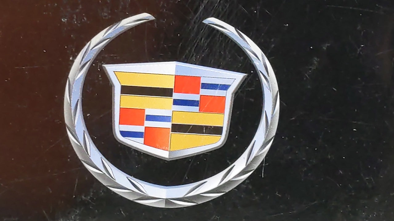 2005 Cadillac Deville Owners Manual Book Guide OEM Used Auto Parts - Oemusedautoparts1.com