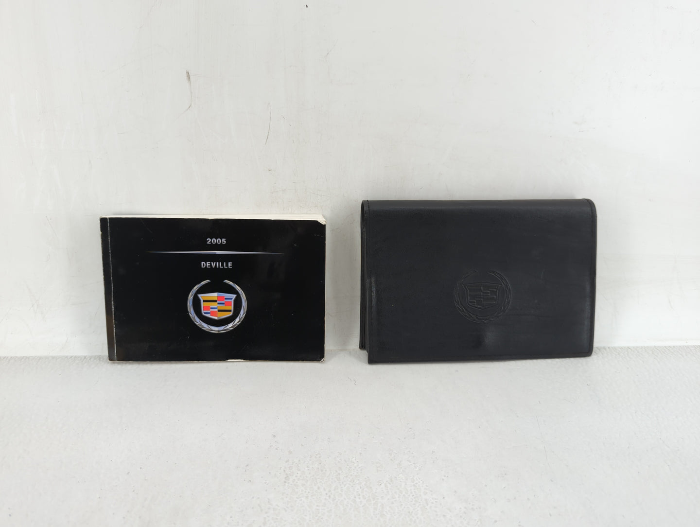 2005 Cadillac Deville Owners Manual Book Guide OEM Used Auto Parts - Oemusedautoparts1.com