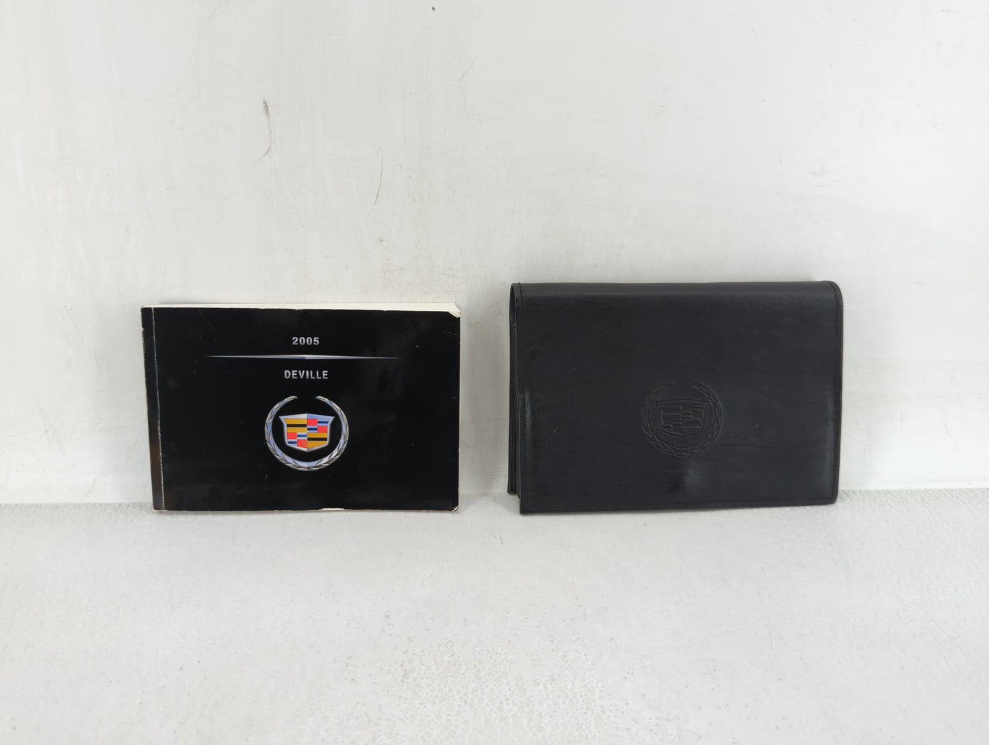 2005 Cadillac Deville Owners Manual Book Guide OEM Used Auto Parts - Oemusedautoparts1.com