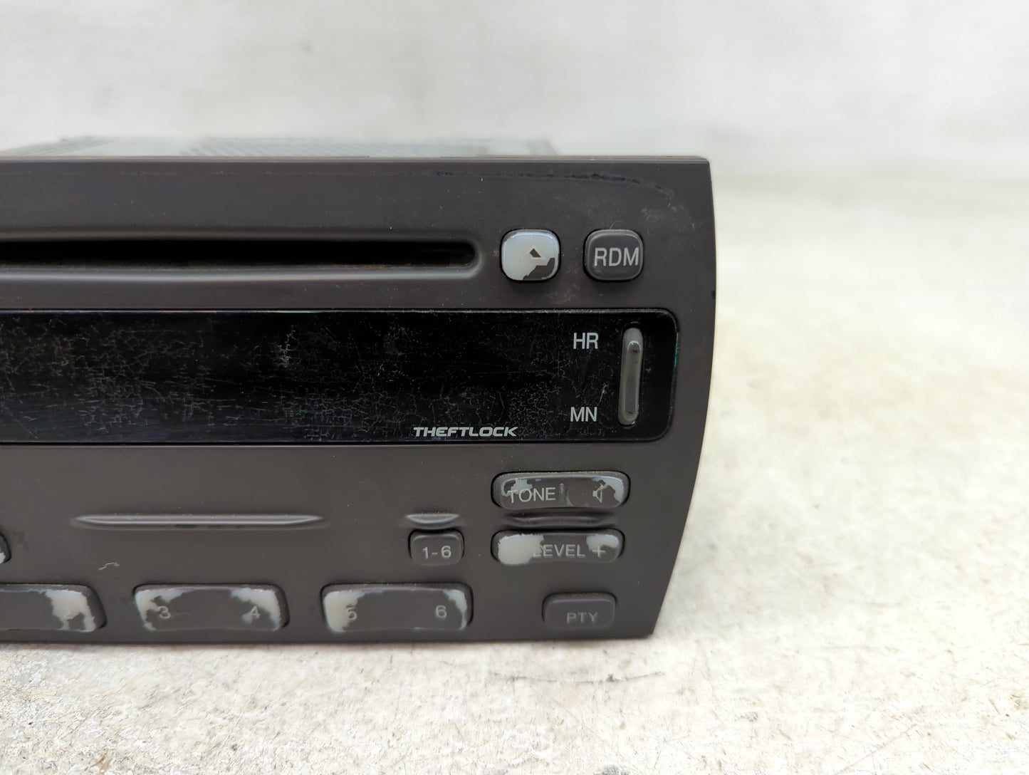 2002-2005 Cadillac Deville Information Display Screen - Oemusedautoparts1.com