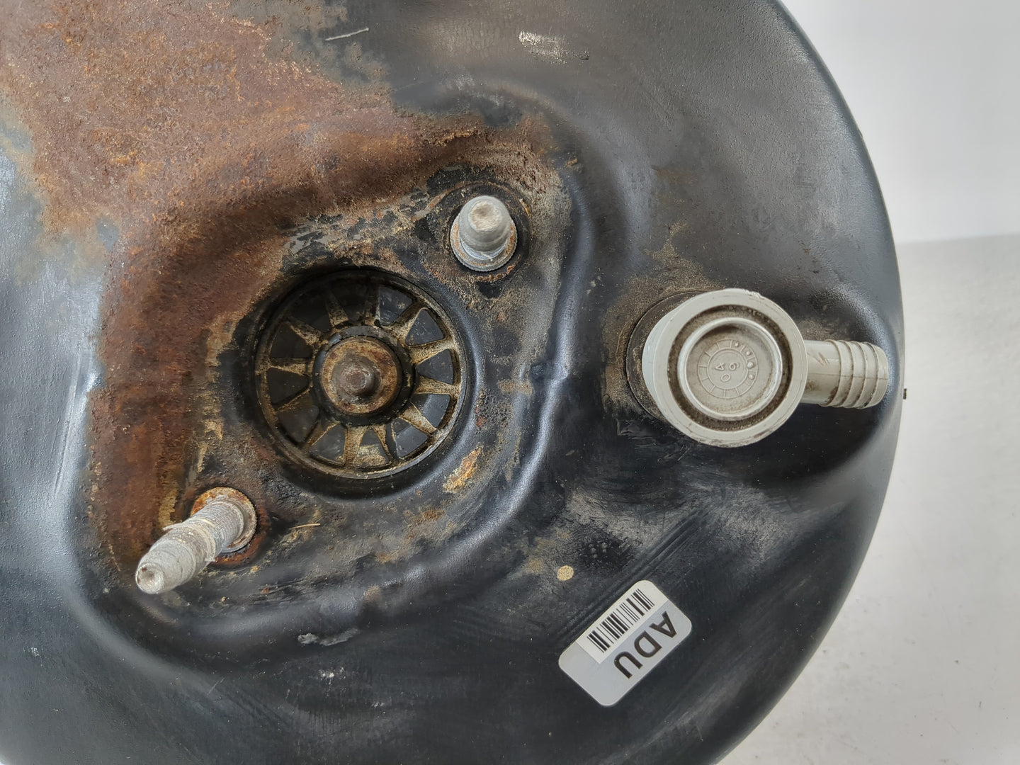 2005 Cadillac Deville Power Brake Booster Oem - Oemusedautoparts1.com