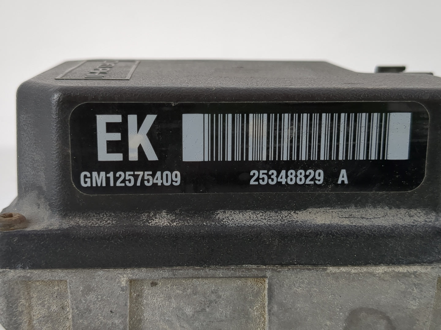 2000-2005 Cadillac Deville Cruise Control Module 25348829 - Oemusedautoparts1.com