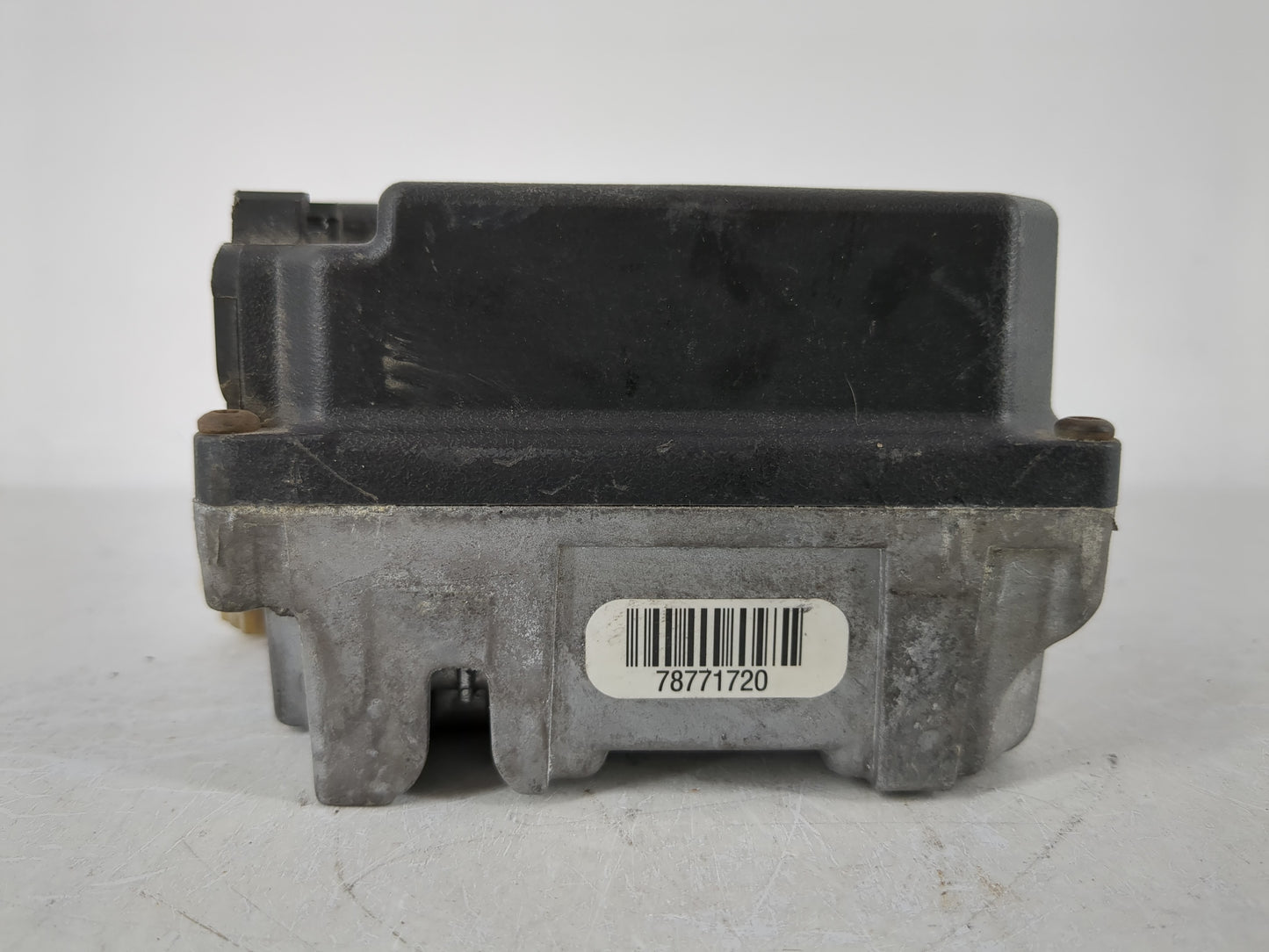 2000-2005 Cadillac Deville Cruise Control Module 25348829 - Oemusedautoparts1.com