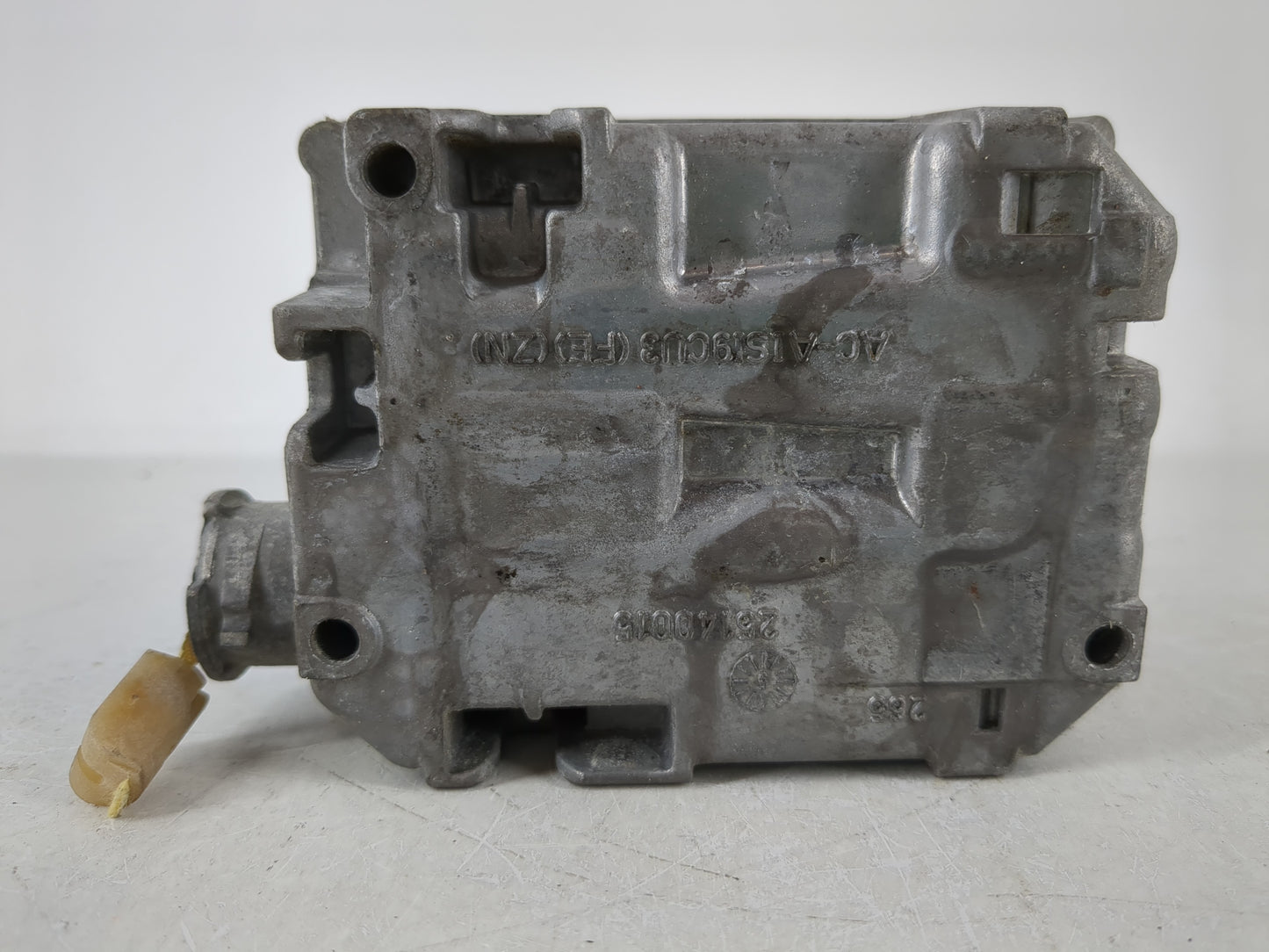 2000-2005 Cadillac Deville Cruise Control Module 25348829 - Oemusedautoparts1.com
