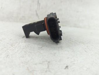 compare product 2002-2006 Cadillac Escalade Mass Air Flow Meter Maf