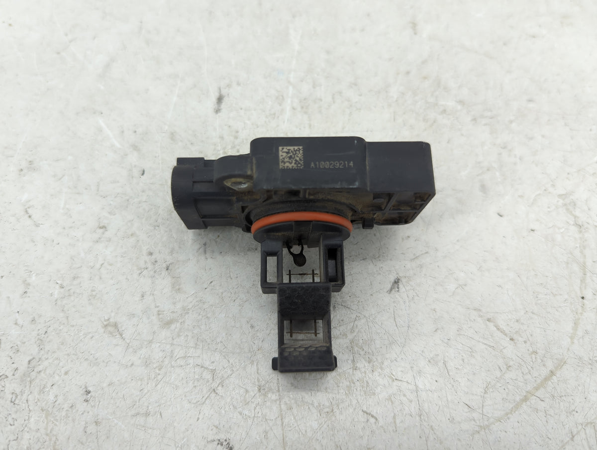 2002-2006 Cadillac Escalade Mass Air Flow Meter Maf Sensor 1393523 - Oemusedautoparts1.com