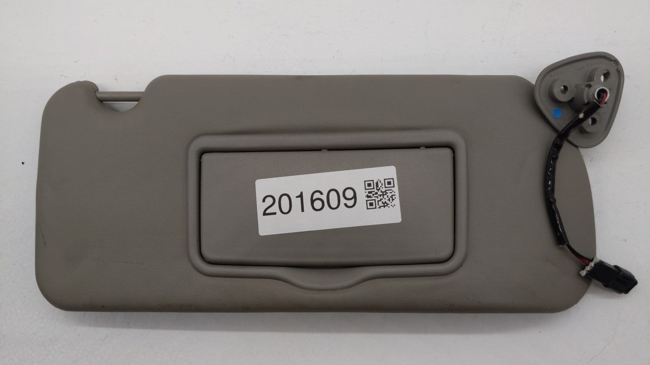 2004-2009 Cadillac Srx Sun Visor Shade Replacement Passenger Right Mirror Fits Fits 2004 2005 2006 2007 2008 2009 OEM Used A