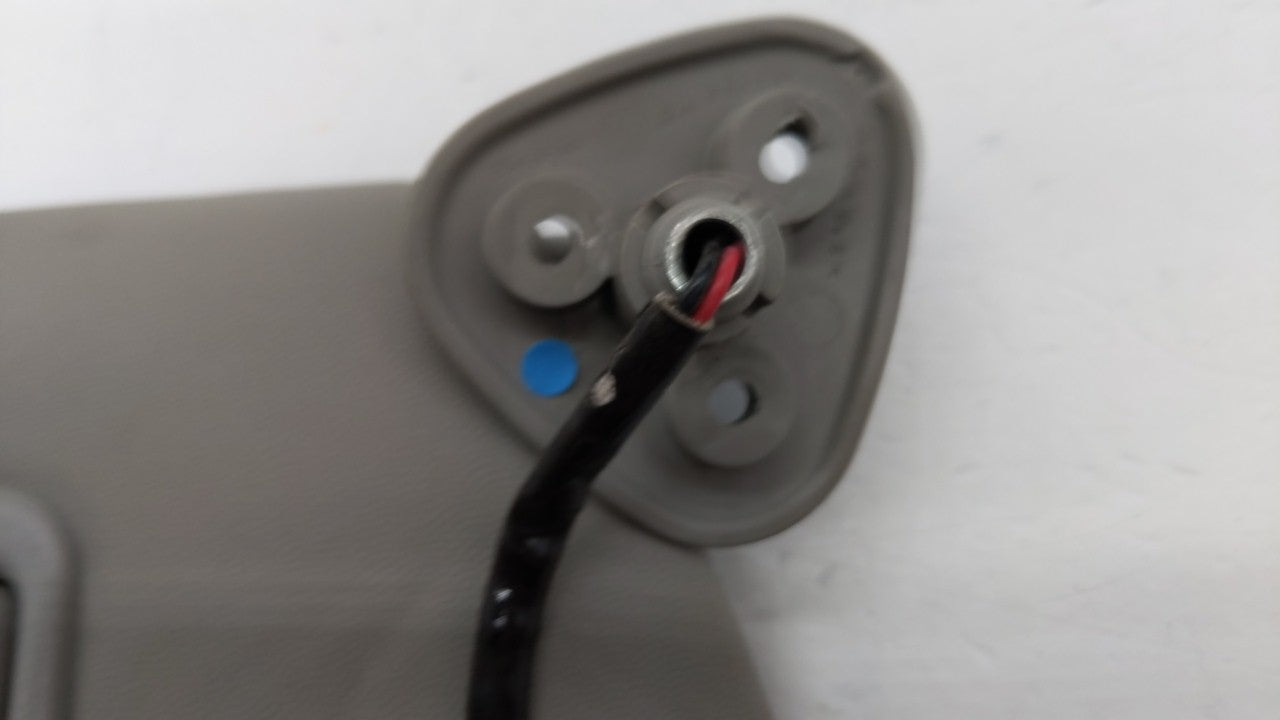 2004-2009 Cadillac Srx Sun Visor Shade Replacement Passenger Right Mirror Fits Fits 2004 2005 2006 2007 2008 2009 OEM Used A