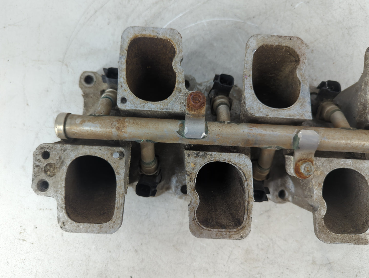 2005 Cadillac Srx Air Intake Manifold P/N:12572886 Fits OEM Used Auto Parts - Oemusedautoparts1.com