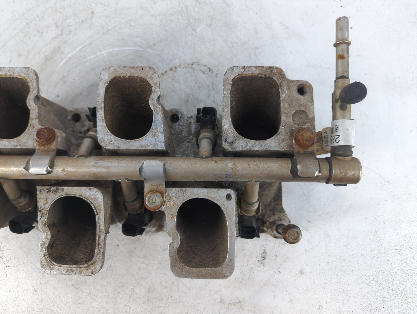 2005 Cadillac Srx Air Intake Manifold P/N:12572886 Fits OEM Used Auto Parts - Oemusedautoparts1.com