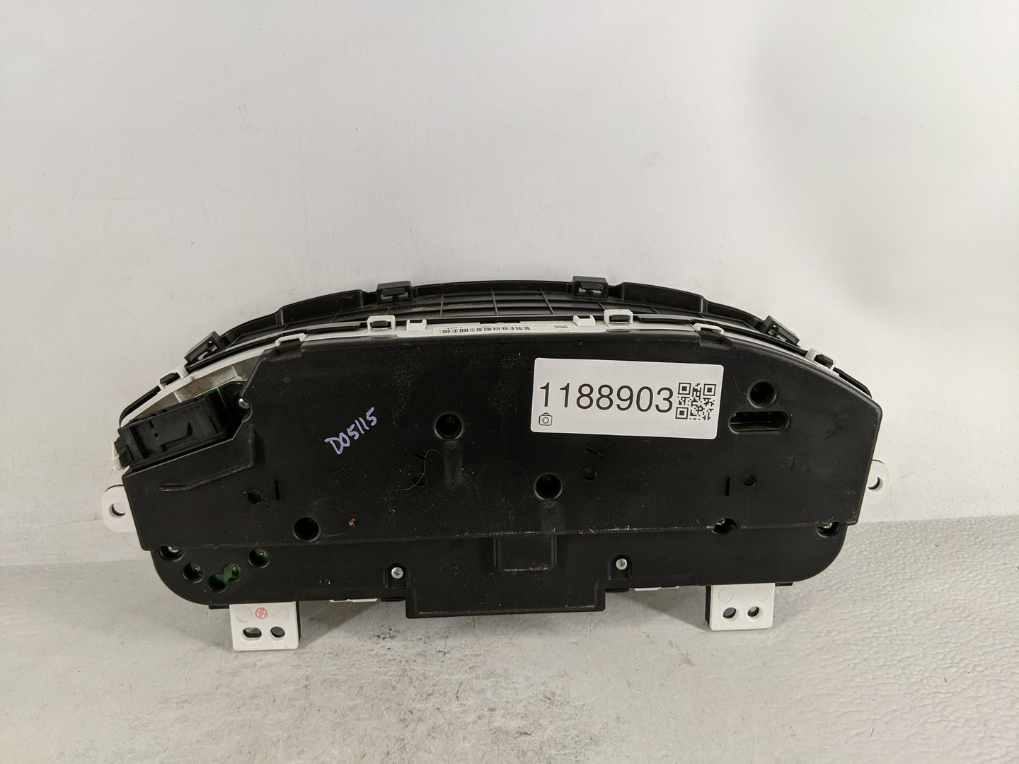 2005 Cadillac Sts Instrument Cluster Speedometer Gauges P/N:10374591 10382309 Fits OEM Used Auto Parts - Oemusedautoparts1.c