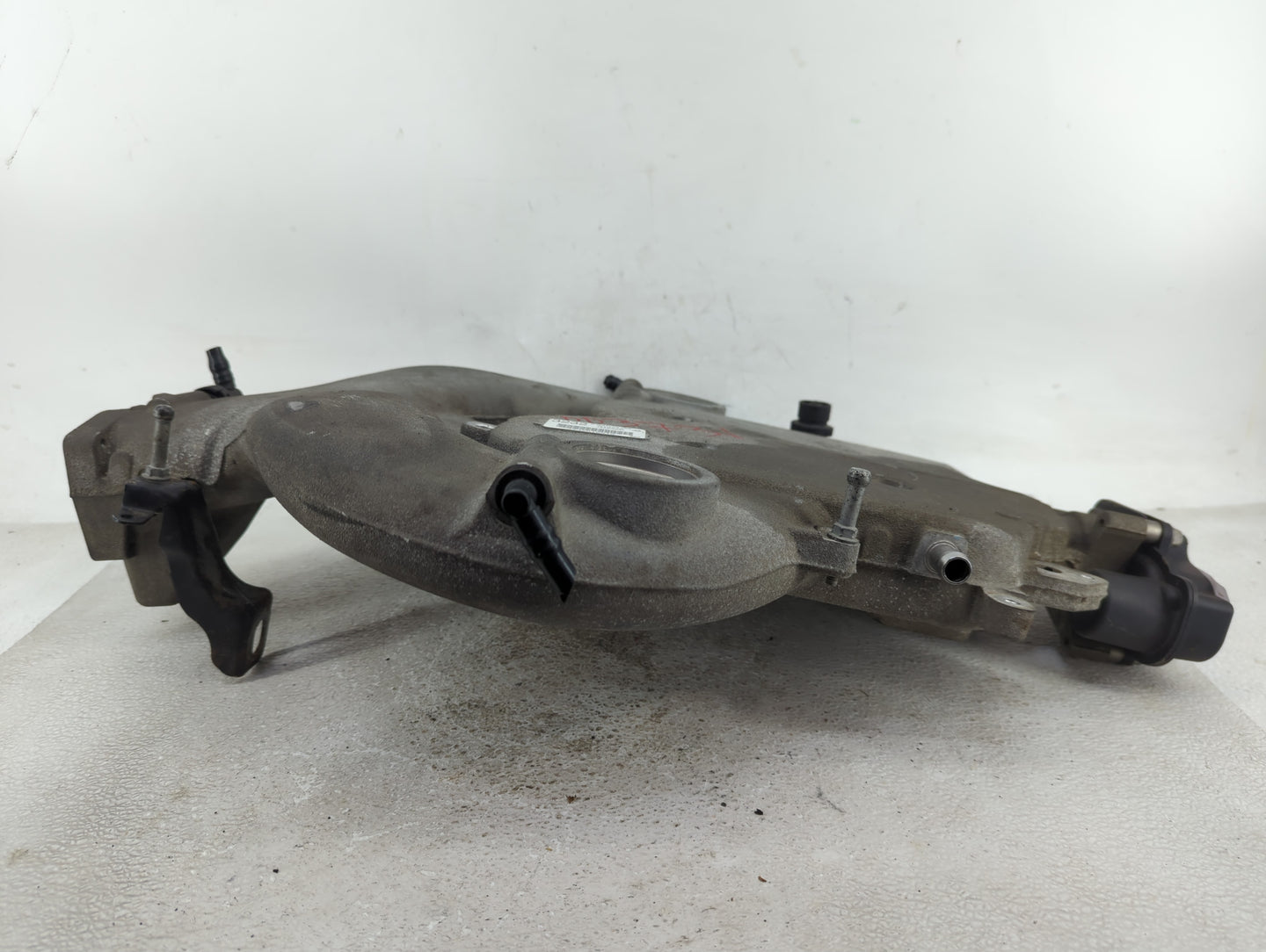 2005-2007 Cadillac Sts Air Intake Manifold P/N:12593232 Fits Fits 2005 2006 2007 OEM Used Auto Parts - Oemusedautoparts1.com