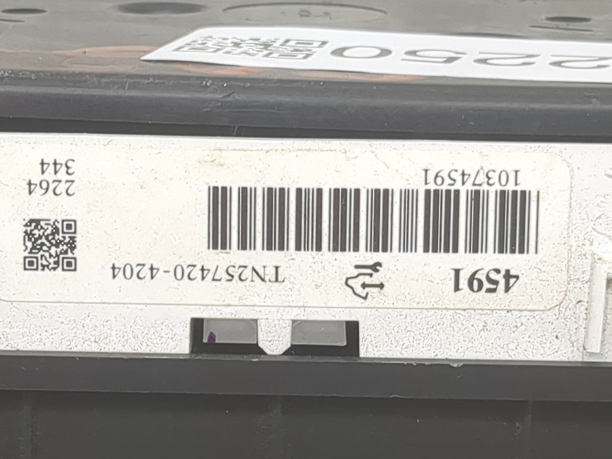 2005 Cadillac Sts Instrument Cluster Speedometer Gauges P/N:TN25T420-4204 1037459T Miles: Fits OEM Used Auto Parts - Oemused