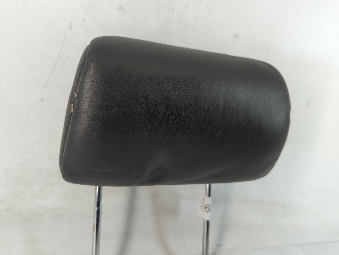 2005-2011 Cadillac Sts Headrest Head Rest Rear Seat Fits Fits 2005 2006 2007 2008 2009 2010 2011 OEM Used Auto Parts - Oemus