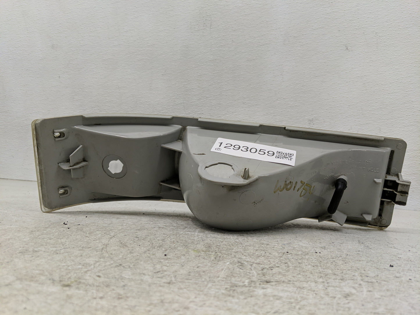 1995-2005 Chevrolet Astro Driver Left Oem Front Light Lamp 1292559 - Oemusedautoparts1.com