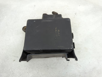 compare product 2005 Chevrolet Astro Fusebox Fuse Box Panel Relay Module P/N:12162365-D 12193604, 12077866 Fits OEM Used Auto Parts