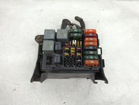 2005 Chevrolet Astro Fusebox Fuse Box Panel Relay Module P/N:12162365-D 12193604, 12077866 Fits OEM Used Auto Parts - Oemuse