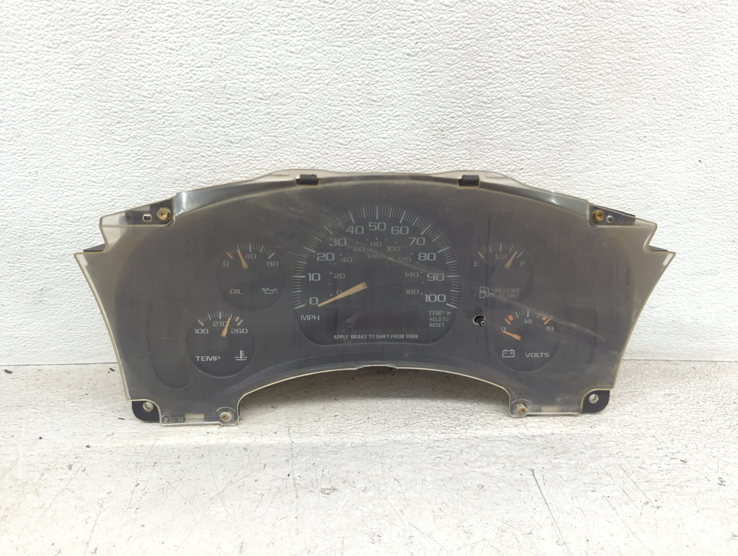 2000-2005 Chevrolet Astro Instrument Cluster Speedometer Gauges P/N:16255825 Fits Fits 2000 2001 2002 2003 2004 2005 OEM Use