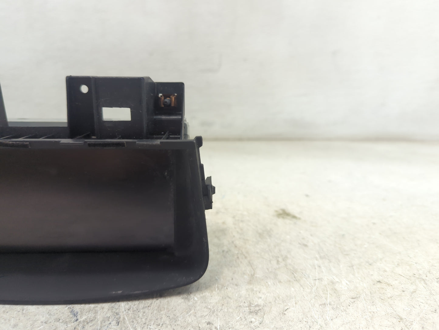 1996-2005 Chevrolet Astro Radio Speaker Amplifier - Oemusedautoparts1.com