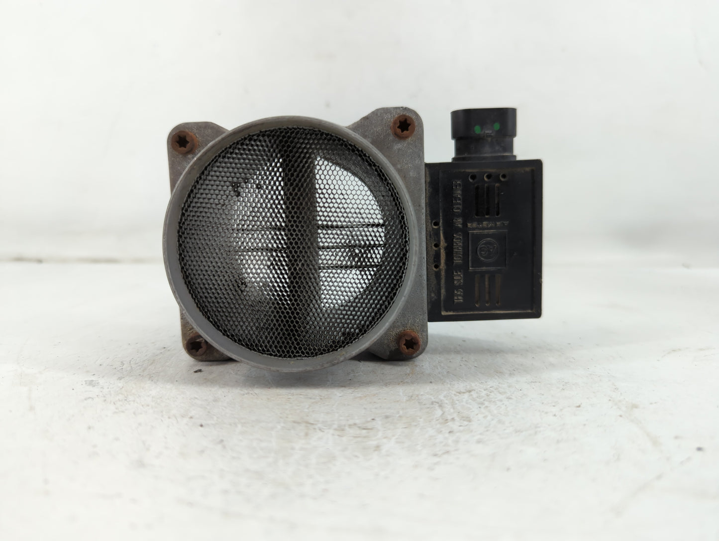 2001-2005 Chevrolet Astro Throttle Body P/N:95040 8316 1 Fits Fits 2001 2002 2003 2004 2005 2006 2007 OEM Used Auto Parts - 