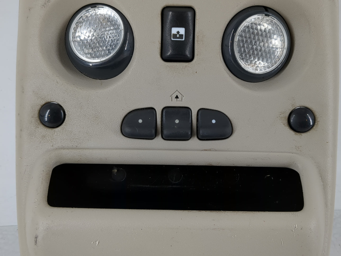 Chevrolet Avalanche Overhead Roof Console Interior Dome Light - Oemusedautoparts1.com