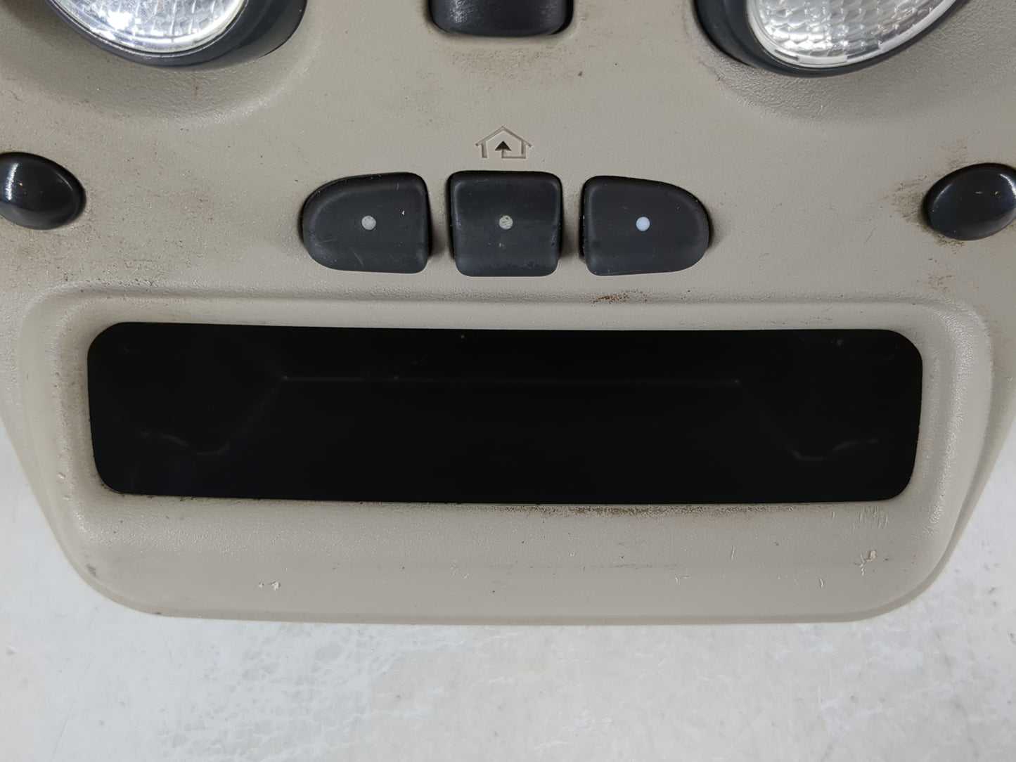 Chevrolet Avalanche Overhead Roof Console Interior Dome Light - Oemusedautoparts1.com