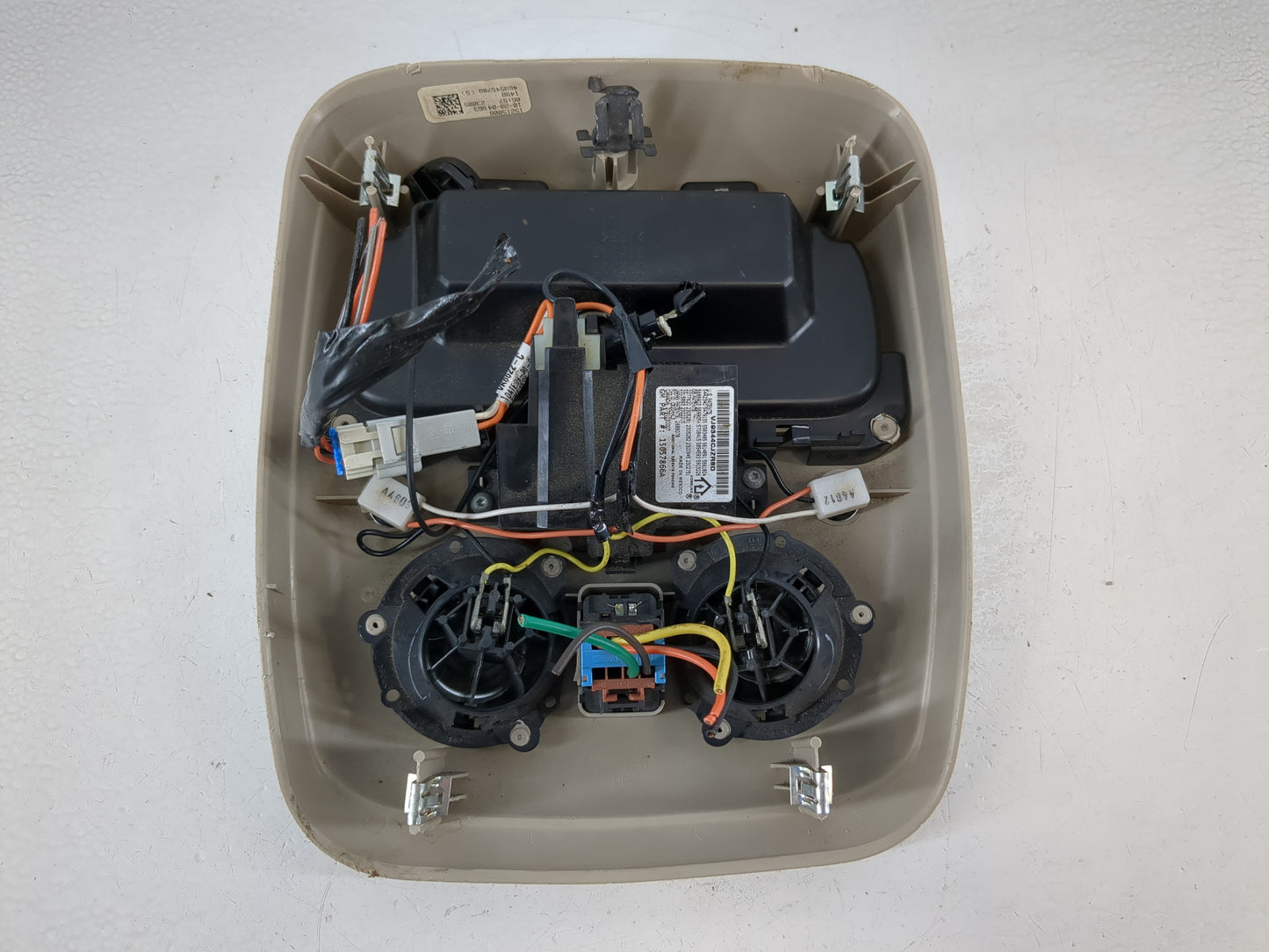 Chevrolet Avalanche Overhead Roof Console Interior Dome Light - Oemusedautoparts1.com