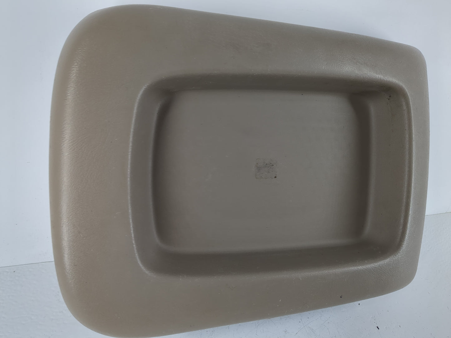 2003-2006 Chevrolet Avalanche Center Console Armrest Cover Lid Fits Fits 2003 2004 2005 2006 2007 OEM Used Auto Parts - Oemu