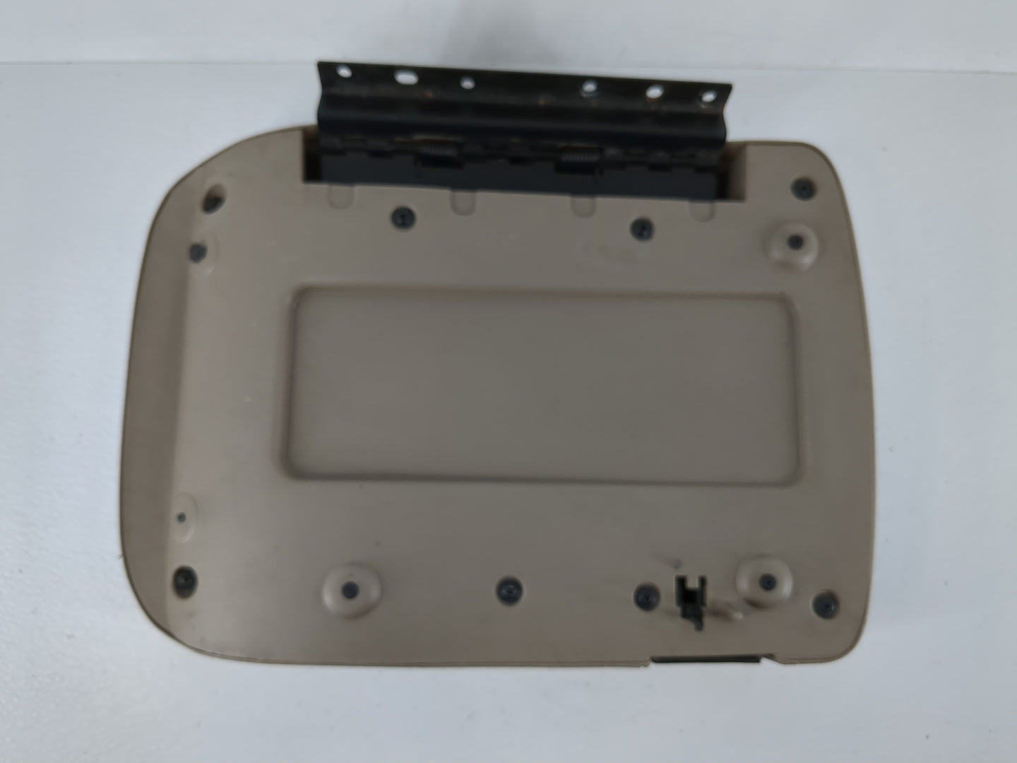 2003-2006 Chevrolet Avalanche Center Console Armrest Cover Lid Fits Fits 2003 2004 2005 2006 2007 OEM Used Auto Parts - Oemu