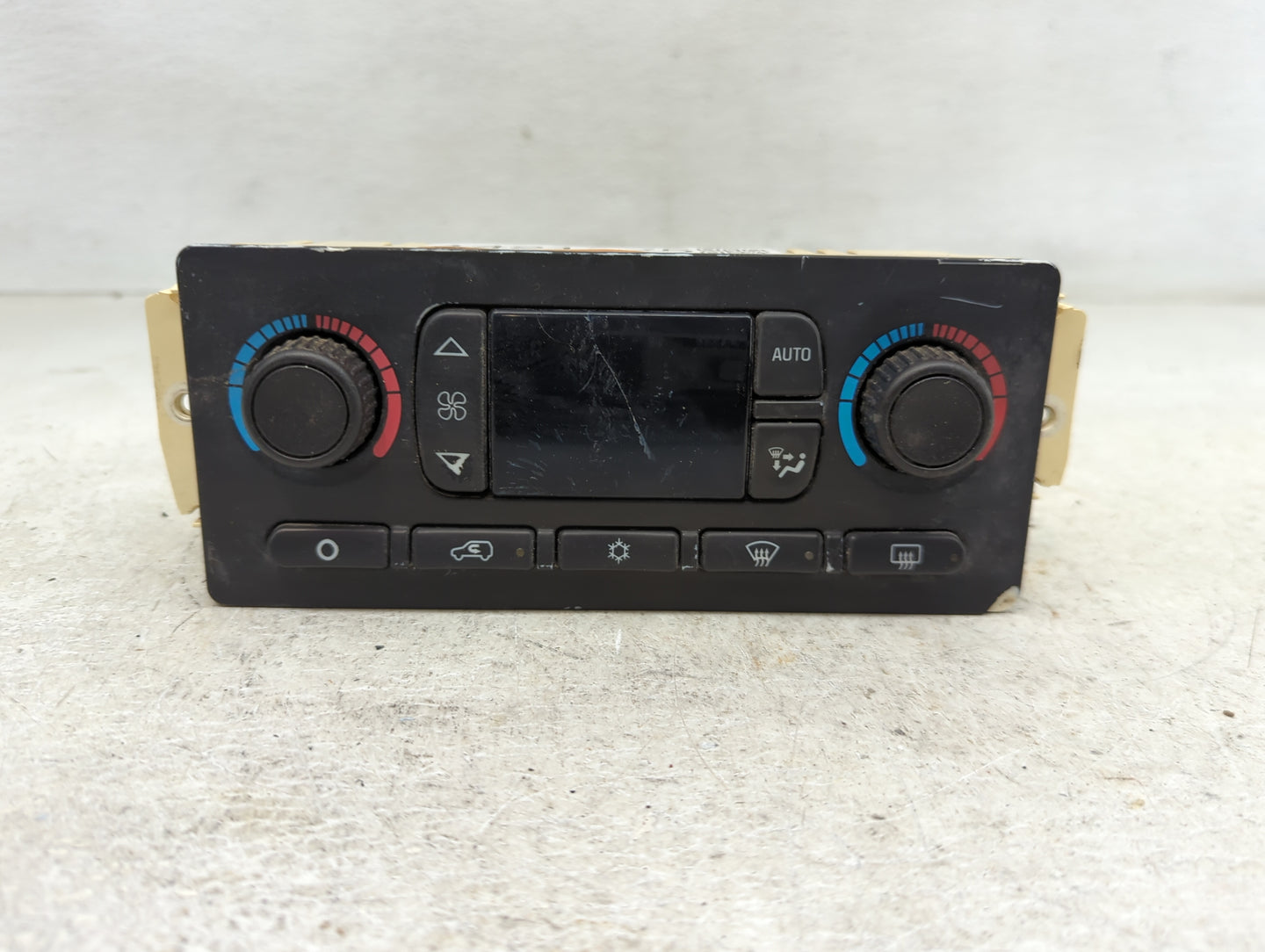 2005-2006 Chevrolet Avalanche Climate Control Module Temperature AC/Heater Replacement P/N:10367041 Fits Fits 2005 2006 2007