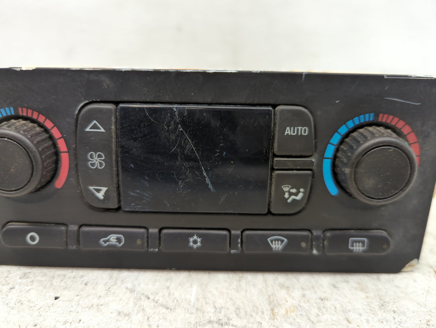2005-2006 Chevrolet Avalanche Climate Control Module Temperature AC/Heater Replacement P/N:10367041 Fits Fits 2005 2006 2007