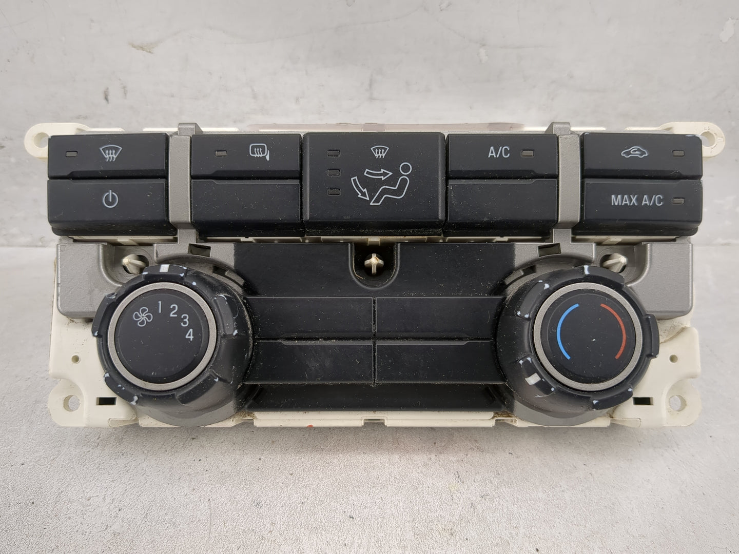 2005-2006 Chevrolet Avalanche Climate Control Module Temperature AC/Heater Replacement P/N:AL34-19980-BG 90151-393/0004 Fits