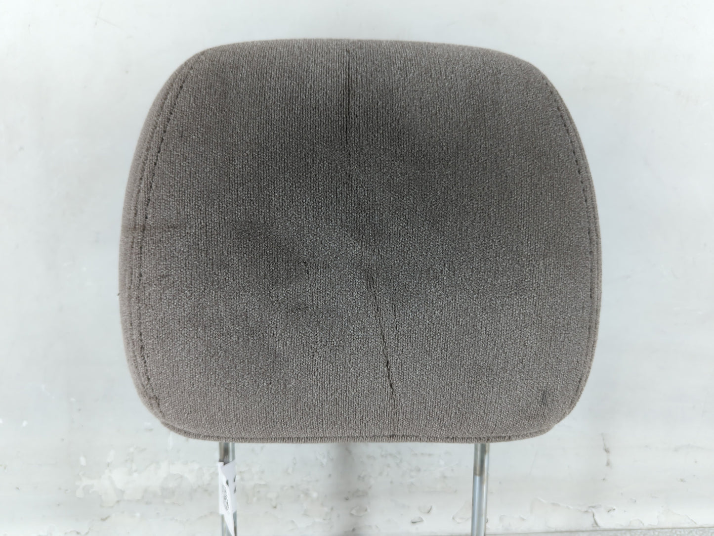 2005 Chevrolet Avalanche Headrest Head Rest Front Driver Passenger Seat Fits OEM Used Auto Parts - Oemusedautoparts1.com