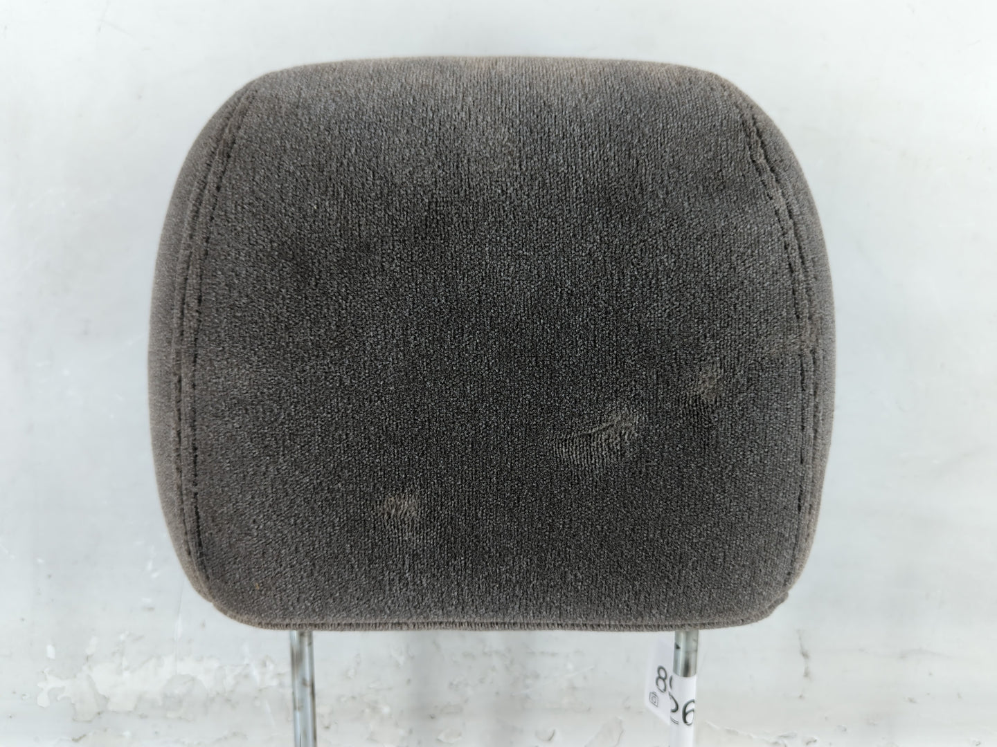 2005 Chevrolet Avalanche Headrest Head Rest Front Driver Passenger Seat Fits OEM Used Auto Parts - Oemusedautoparts1.com
