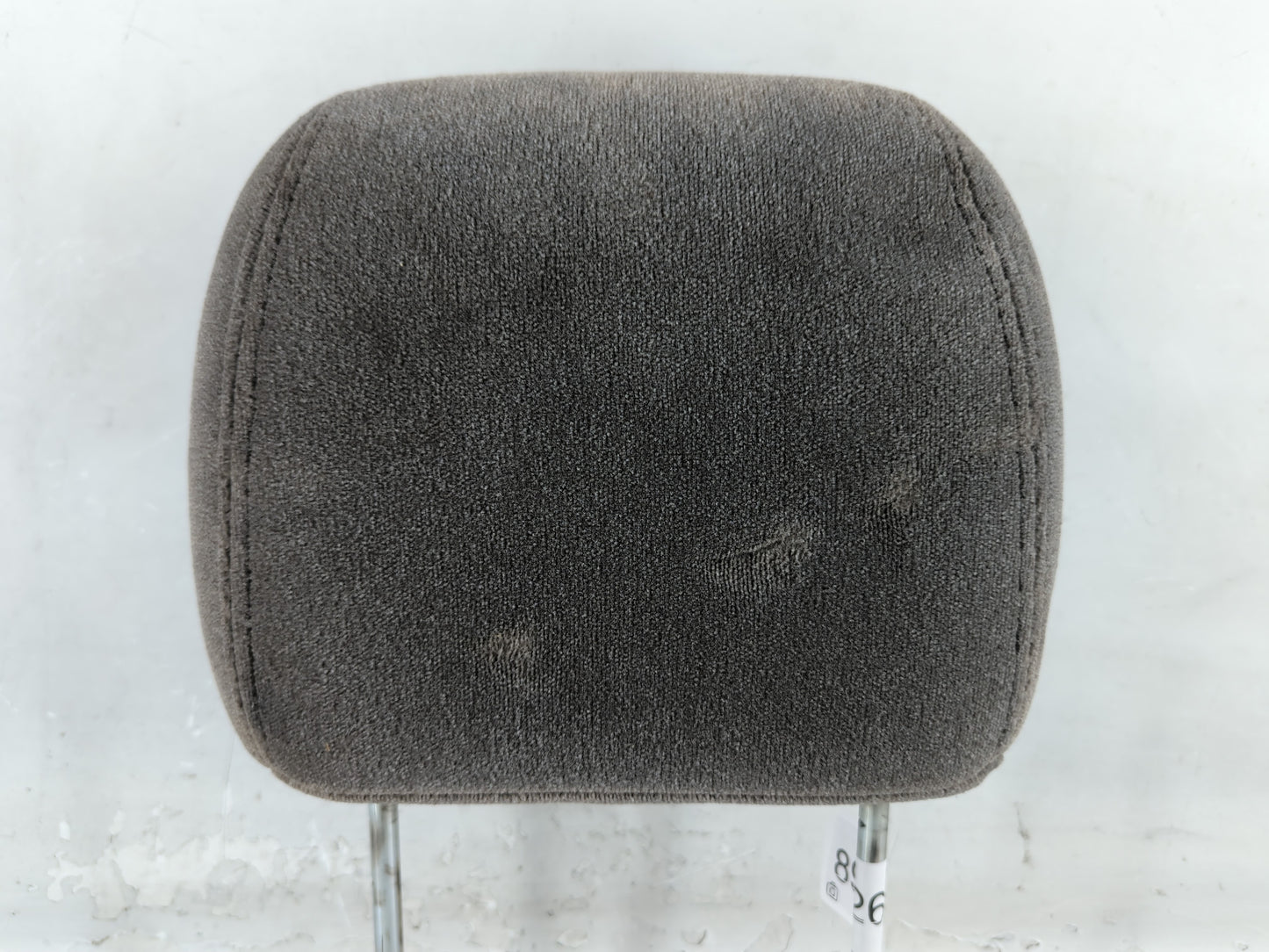 2005 Chevrolet Avalanche Headrest Head Rest Front Driver Passenger Seat Fits OEM Used Auto Parts - Oemusedautoparts1.com