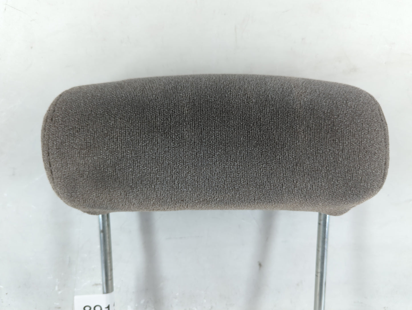 2005 Chevrolet Avalanche Headrest Head Rest Rear Seat Fits OEM Used Auto Parts - Oemusedautoparts1.com