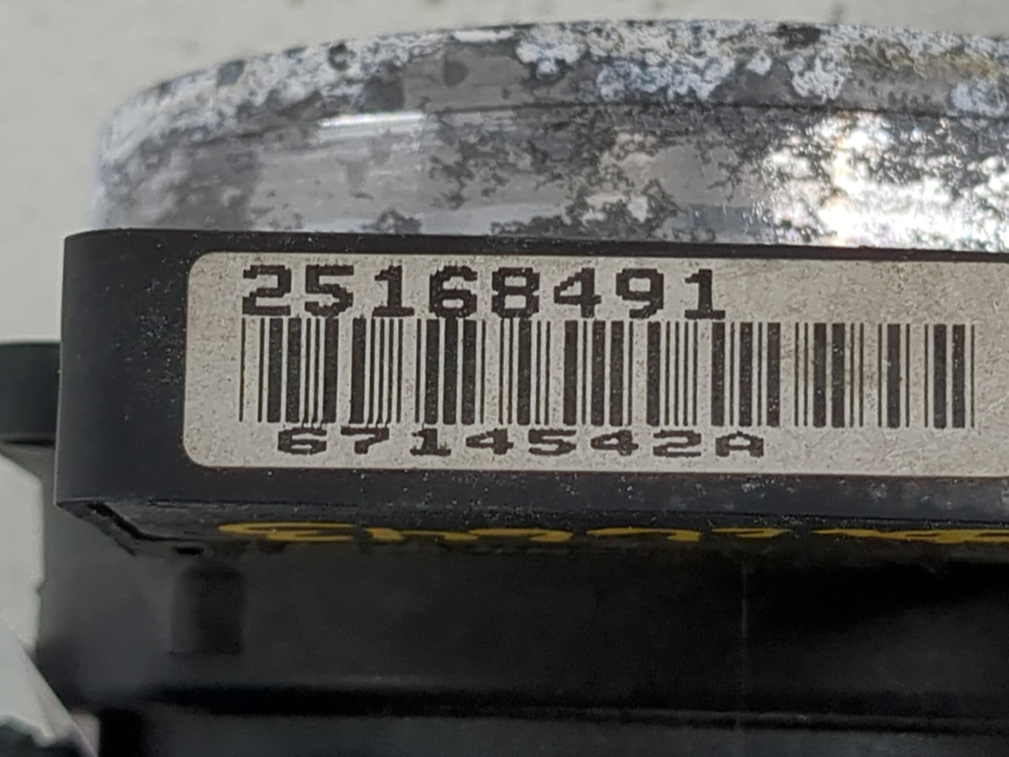 2002-2006 Chevrolet Avalanche 1500 Mass Air Flow Meter Maf - Oemusedautoparts1.com